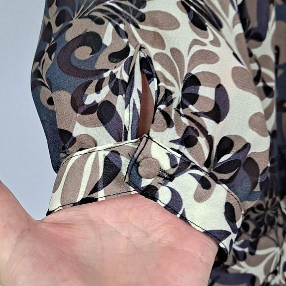 Larry Levine ladies blouse - Picture 5 of 10